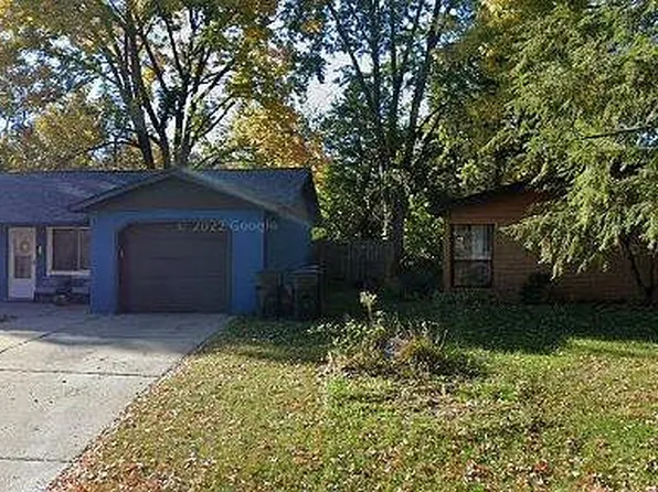 104 Gale Dr, Fairview Heights, IL 62208