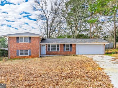 239 Andrea Cir NW, Lilburn, GA, 30047