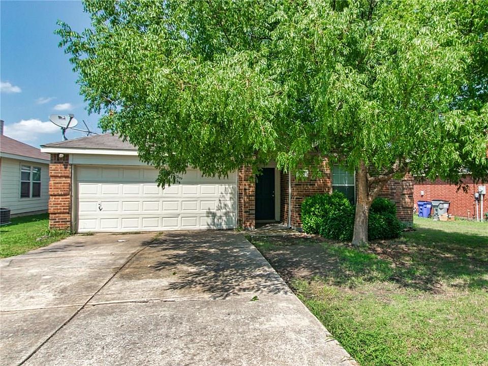 1st image of 1110 Cumberland Dr
