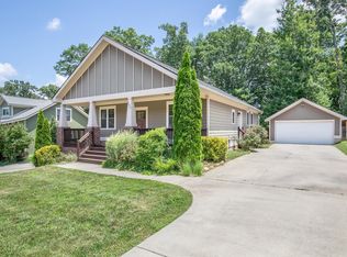 156 Estelle Park Dr, Asheville, NC 28806