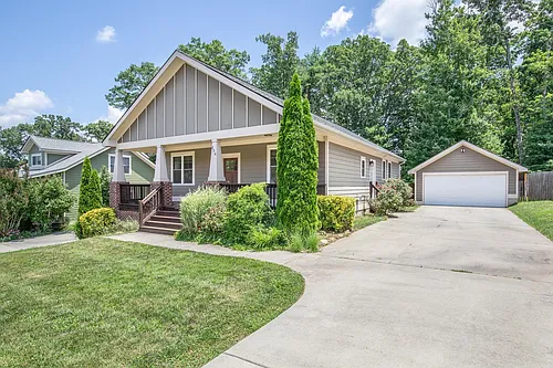 156 Estelle Park Dr Photo 1