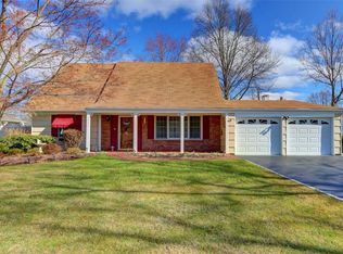 77 Lakeside Ave, Lake Grove, NY 11755