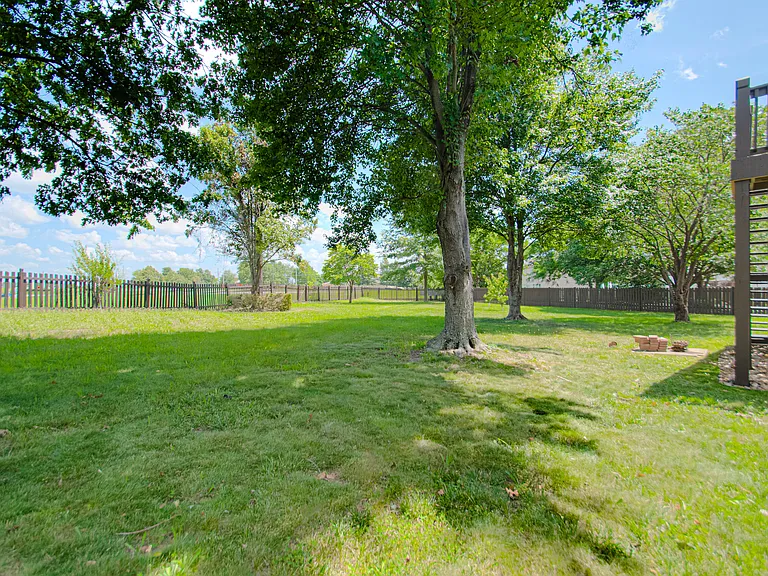 13907 W 150th Ct — Photo 39