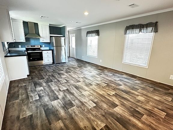 2nd image of 35 Havenwood Dr
