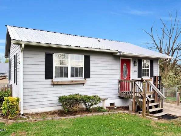 1011 Stonegate Rd, Kingsport, TN 37660