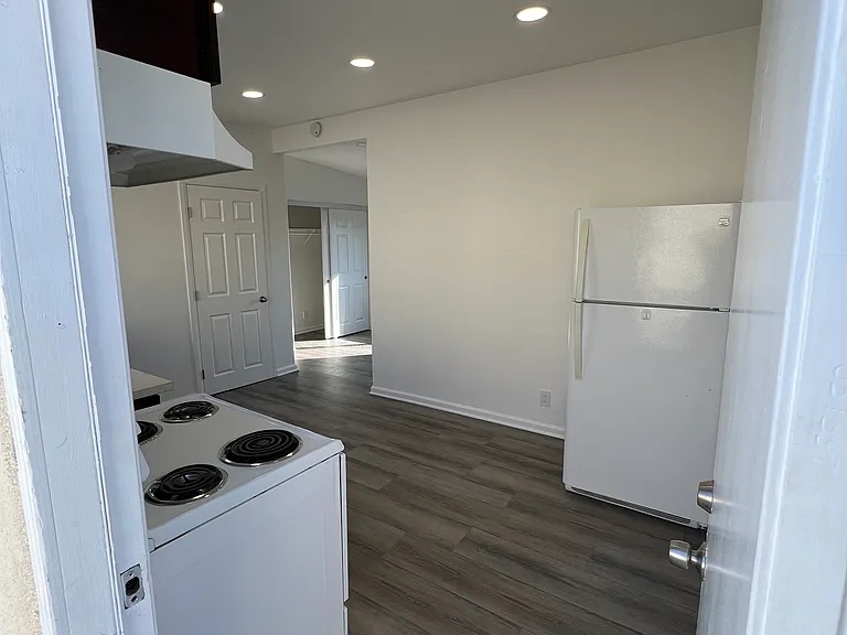 18689 San Marcos St — Photo 2