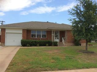 4801 Earl St, Wichita Falls, TX 76302