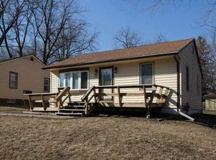 1305 Wade St, Des Moines, IA 50315
