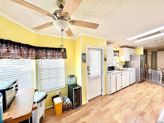 3rd image of 1743 Western Redwood Ave #143