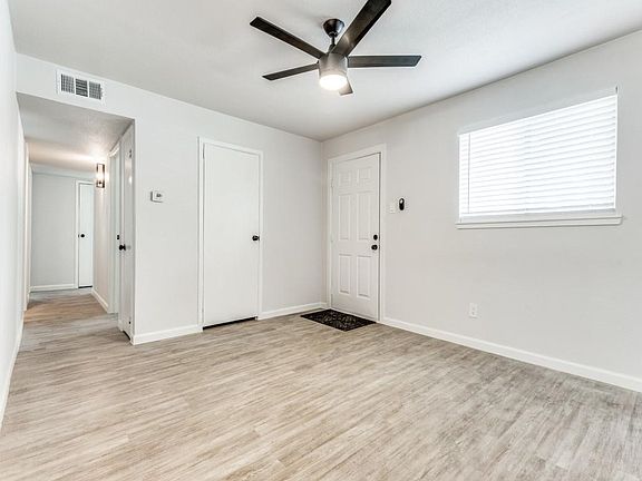 2nd image of 1814 Burke Dr