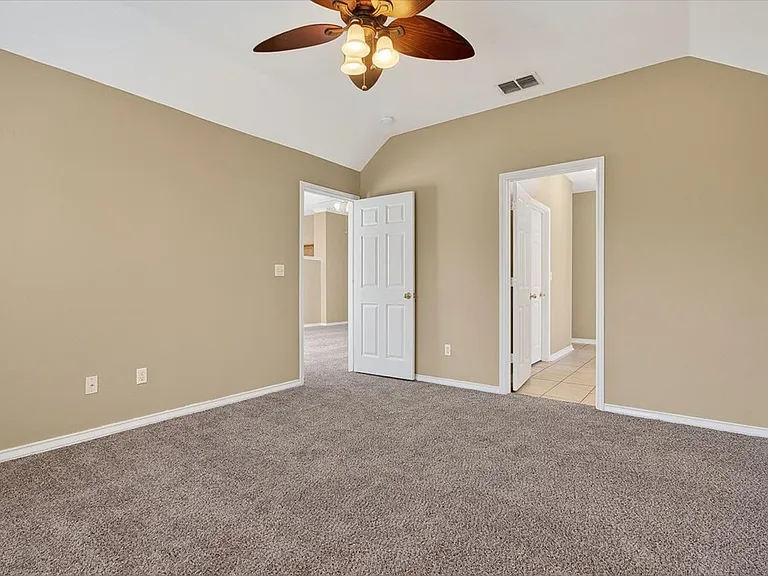 5933 Brightwood Dr — Photo 22