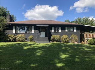 5215 High Hill Rd, Cambridge, OH 43725