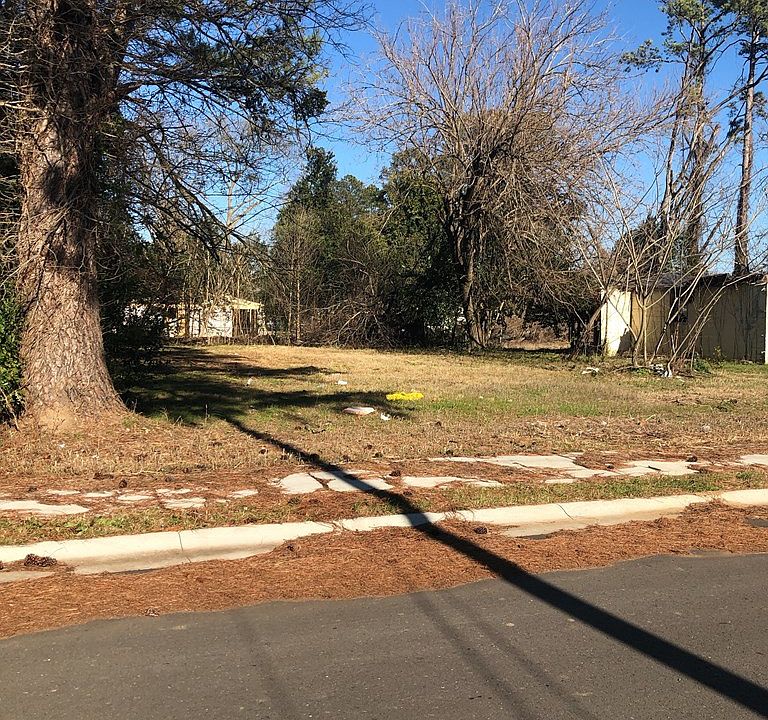 2nd image of 505 NE Dupont St Lot 22
