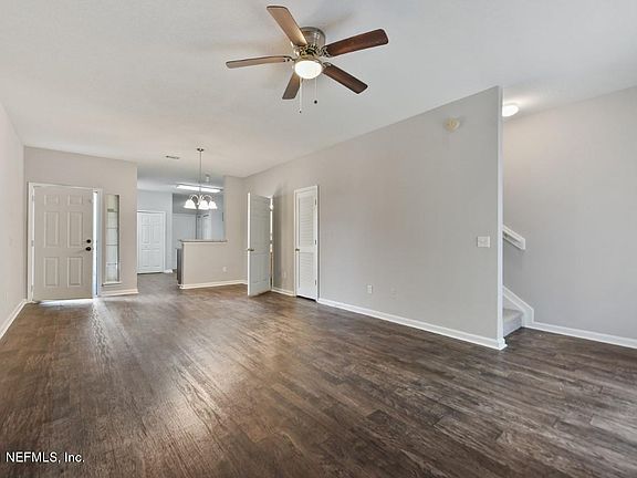 5th image of 4790 Playpen Dr