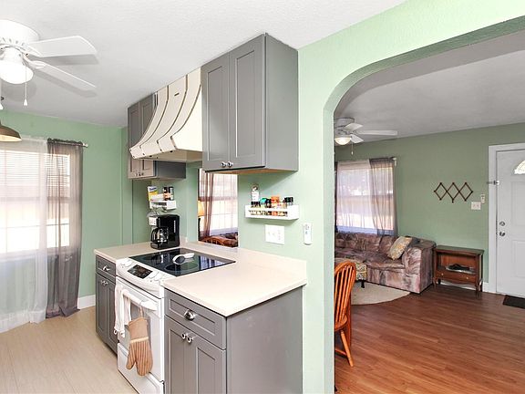 3rd image of 4440 2nd Ave S