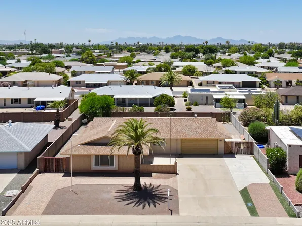 9929 W BURNS Drive, Sun City, AZ 85351