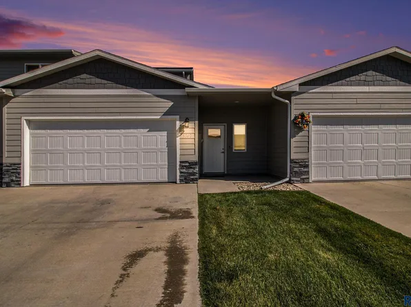 5202 S Dubuque Ave, Sioux Falls, SD 57108