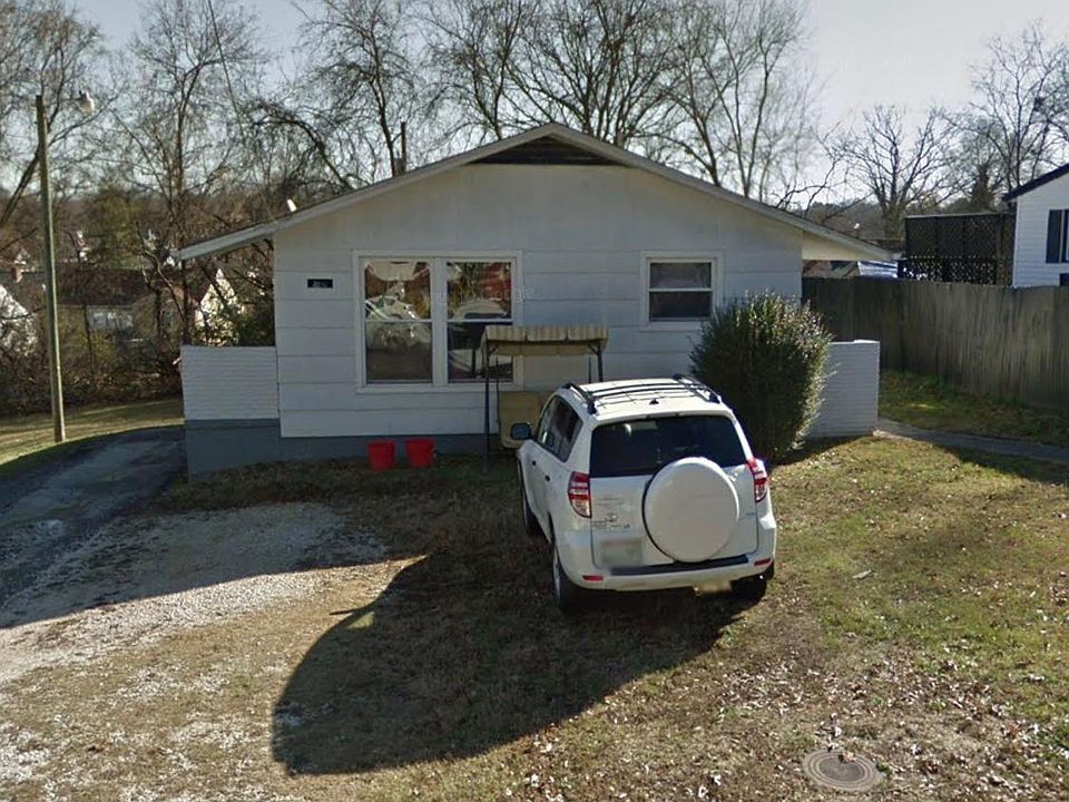 1st image of 2812 Jefferson Ave