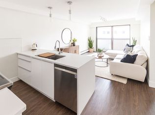 2180 W 4th Ave #304, Vancouver, BC V6K 1N6
