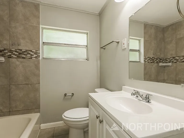 1510 S Miller Rd — Photo 14