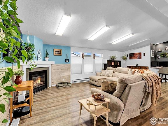 4th image of 4412 E Mulberry St #348