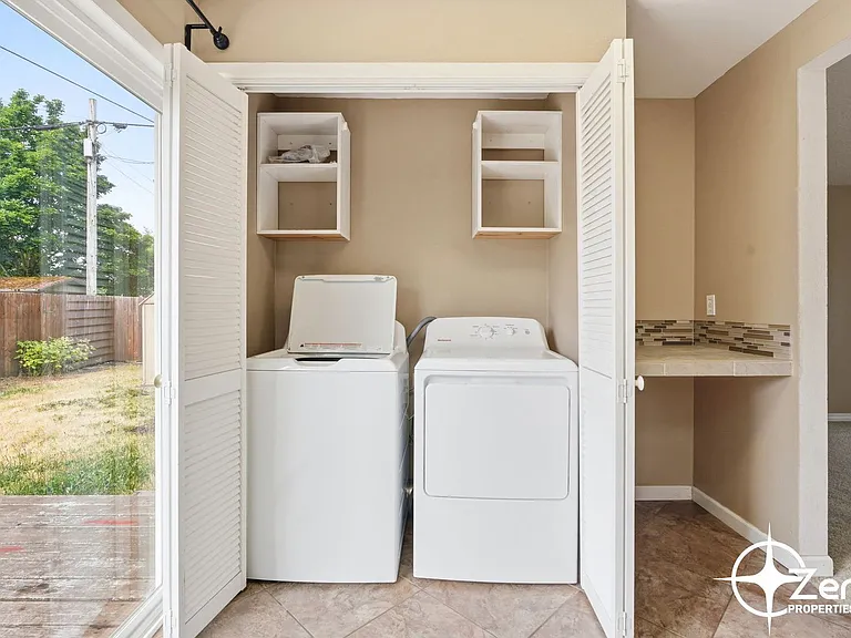 8317 Chesapeake Dr — Photo 10