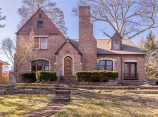 45 Glen Rd, Saint Louis, MO 63119