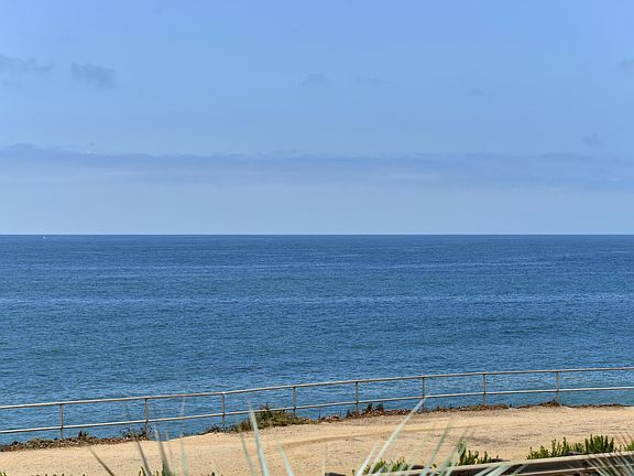 5th image of 1319 Sunset Cliffs Blvd