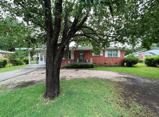 373 Timbers Dr, Dothan, AL 36301