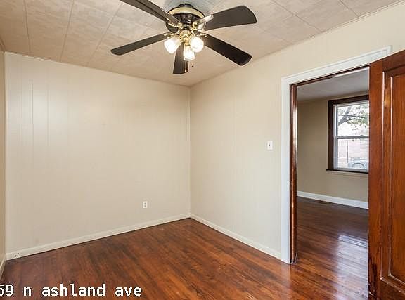3rd image of 2459 N Ashland Ave #1722