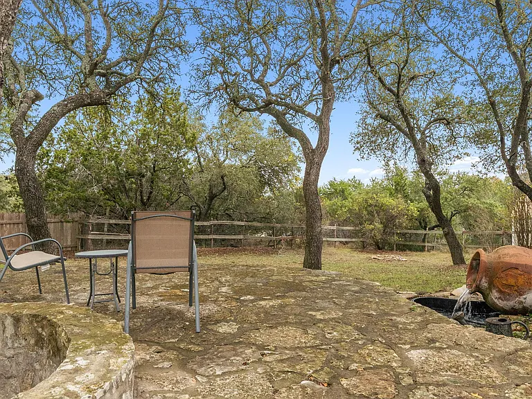 900 Morgan Hill Dr — Photo 23