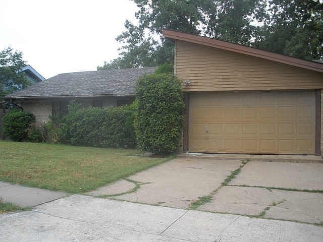1st image of 1837 Sherwood Ln