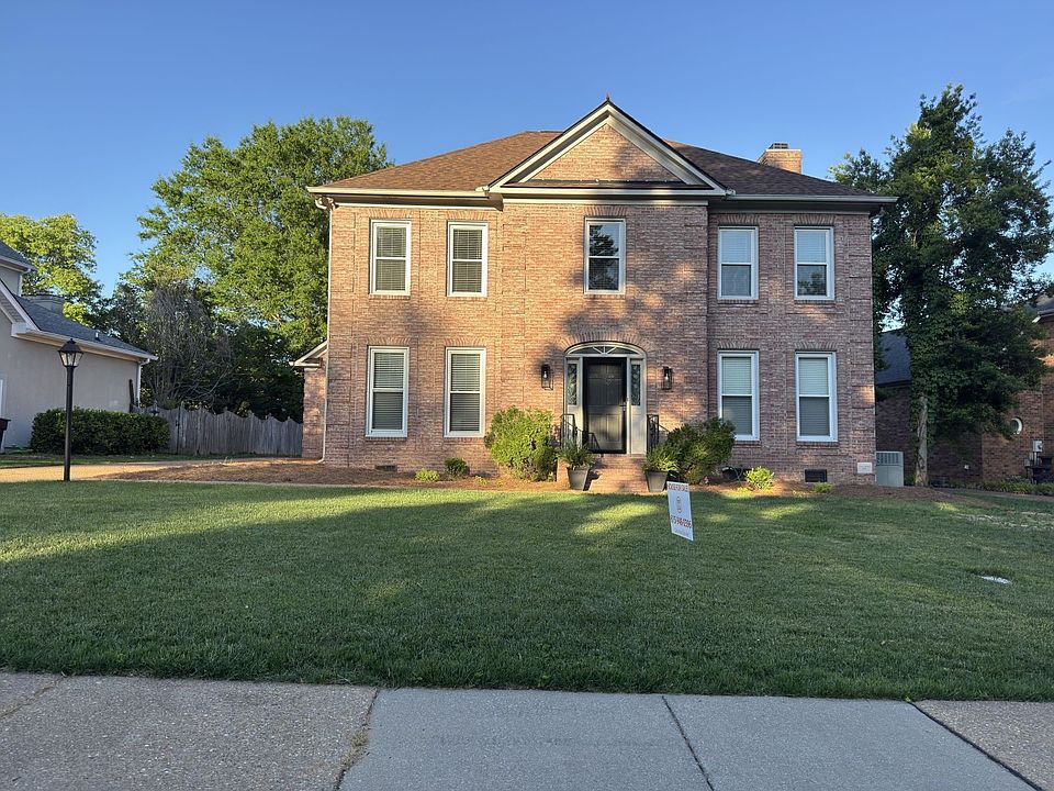 1st image of 232 Scotsman Ln