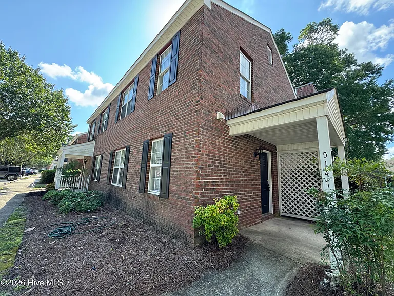 5147 Lamppost Cir — Photo 1