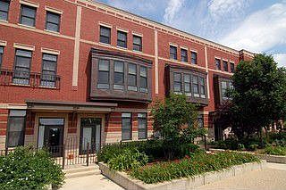 1st image of 405 N Wabash Ave #103/4
