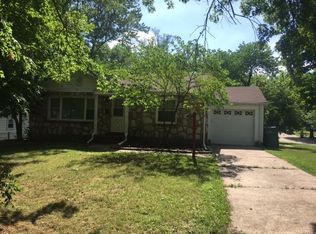 1961 Alert Dr, Saint Louis, MO 63114
