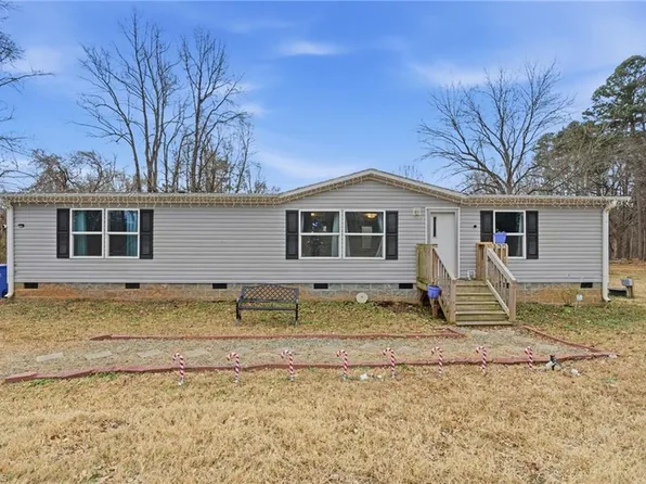 3472 Suits Rd, Gibsonville, NC 27249