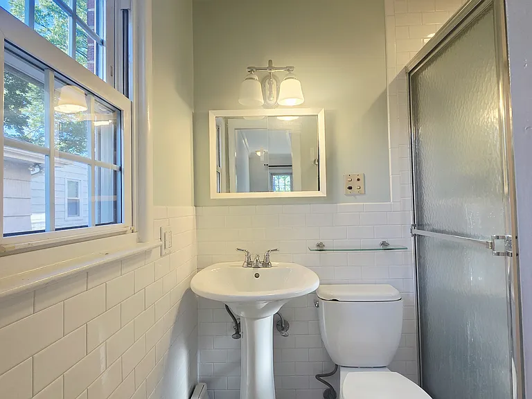 Frazier Pl — Photo 10