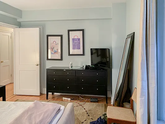 Rented by Douglas Elliman | media 12