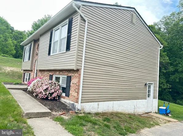 9124 Croom Rd, Upper Marlboro, MD 20772