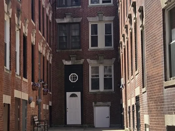 3 Holden Ct, Boston, MA 02109
