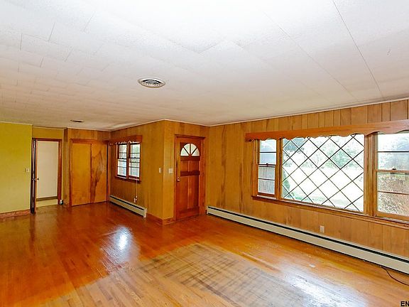 2nd image of 1232 Hudson Ave