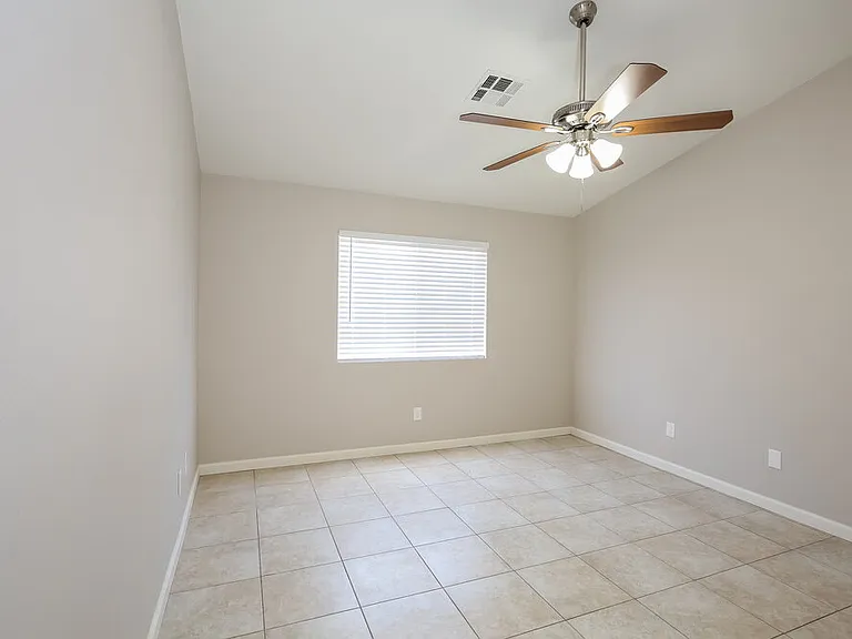 913 Baritone Way — Photo 7