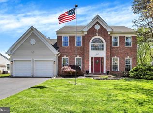4829 Green Heather Ct, Doylestown, PA 18902