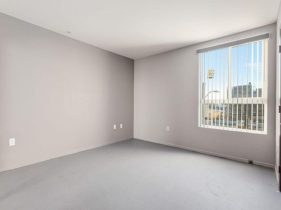 5th image of 742 S Westlake Ave #406