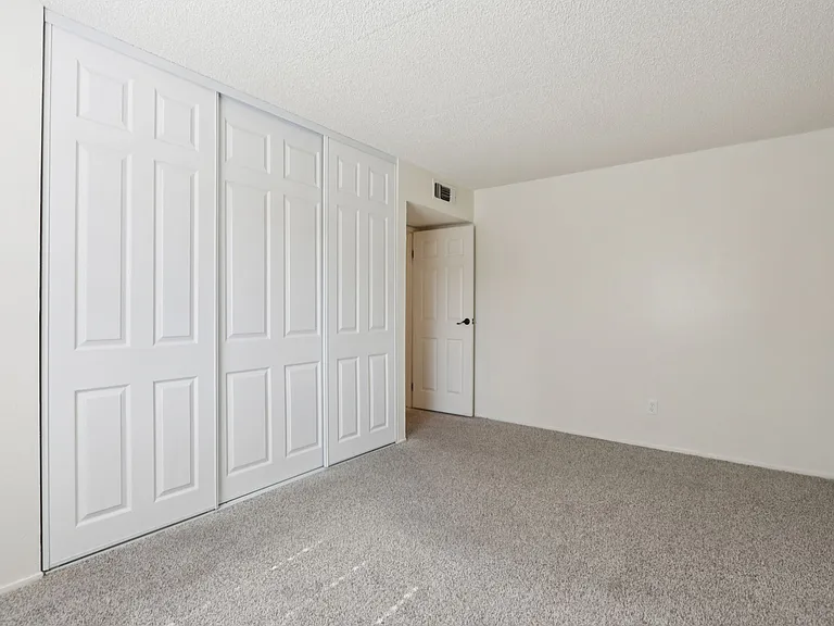Orchard Crossing — Photo 44