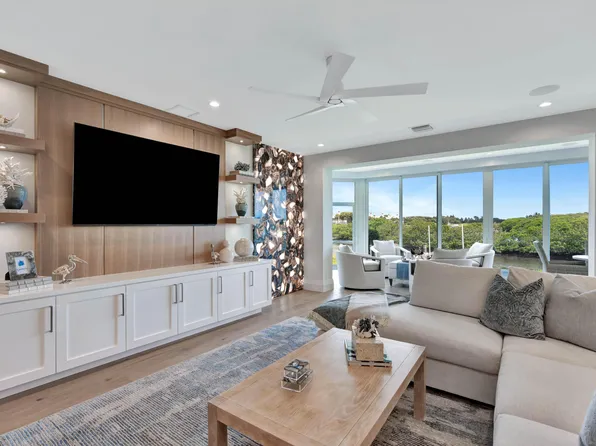 260 Eagle Drive, Jupiter, FL 33477