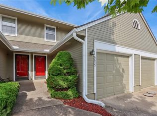 6635 N Cosby Ave, Kansas City, MO 64151