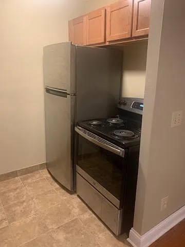 212 E Clifton Ave #10 — Photo 7