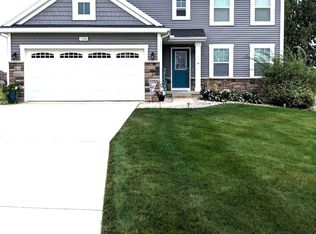 7374 Brown Fox St, Zeeland, MI 49464